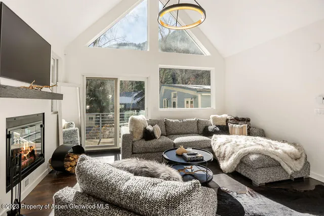 $8,500,000 | 222 West Hopkins Avenue, Unit 6, Aspen, CO 81611