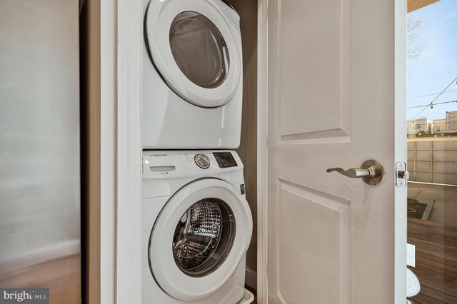 $742,500 | 319 W Street Northeast, Washington, DC 20002