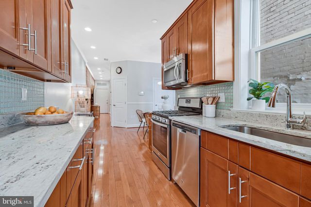 $742,500 | 319 W Street Northeast, Washington, DC 20002