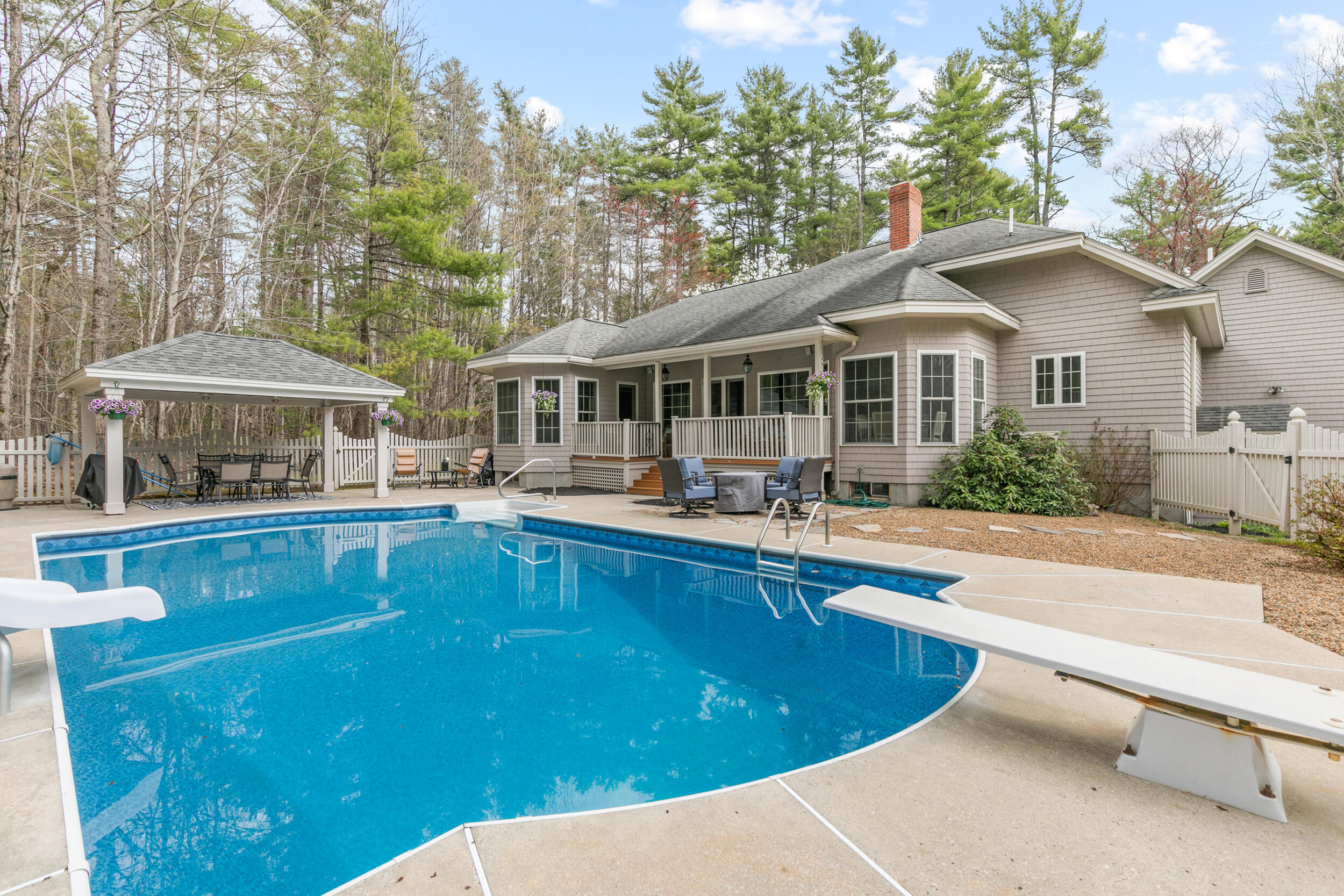 23 Casselton Road Raymond, ME 04071 - Photo 4 of 90 23 casselton rd, raymond, me 04071, usa