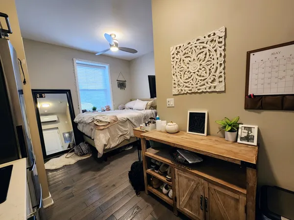 $1,250 | 1409 West Diversey Parkway, Unit 203, Chicago, IL 60614