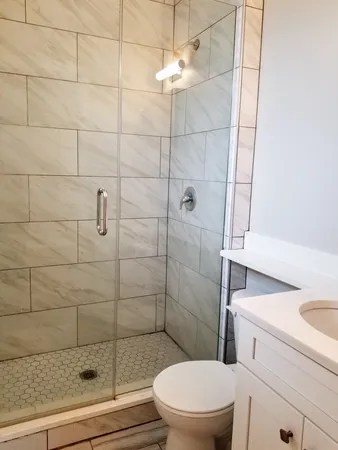 $1,250 | 1409 West Diversey Parkway, Unit 203, Chicago, IL 60614