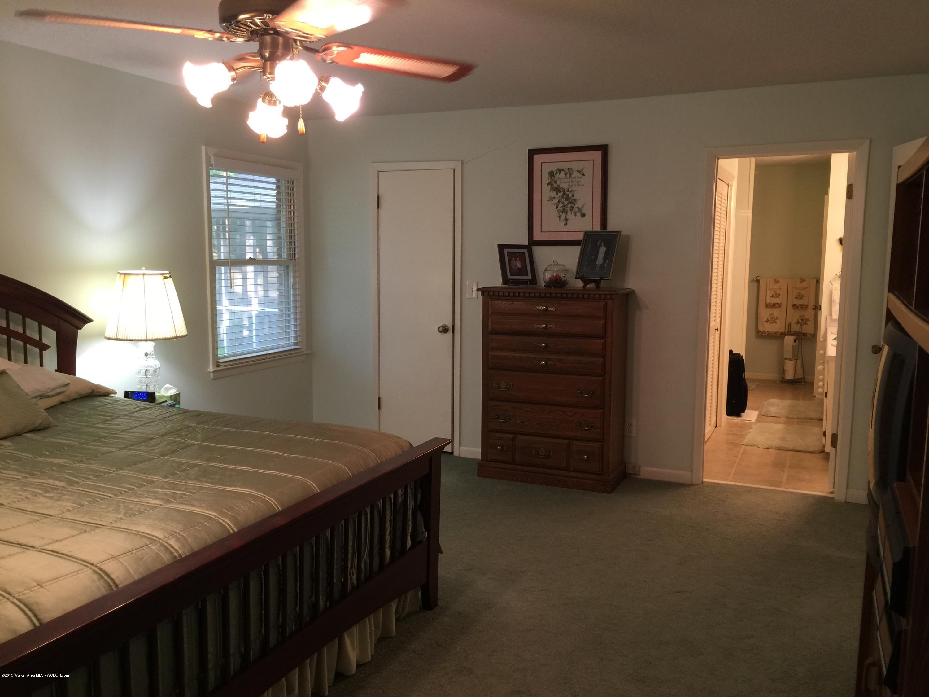 903 Shades Cliff Road Jasper, AL 35504 - Photo 25 of 36 Gallery Image 25