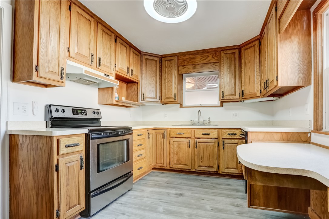 74 Seneca Road Irondequoit, NY 14622 - Photo 17 of 39