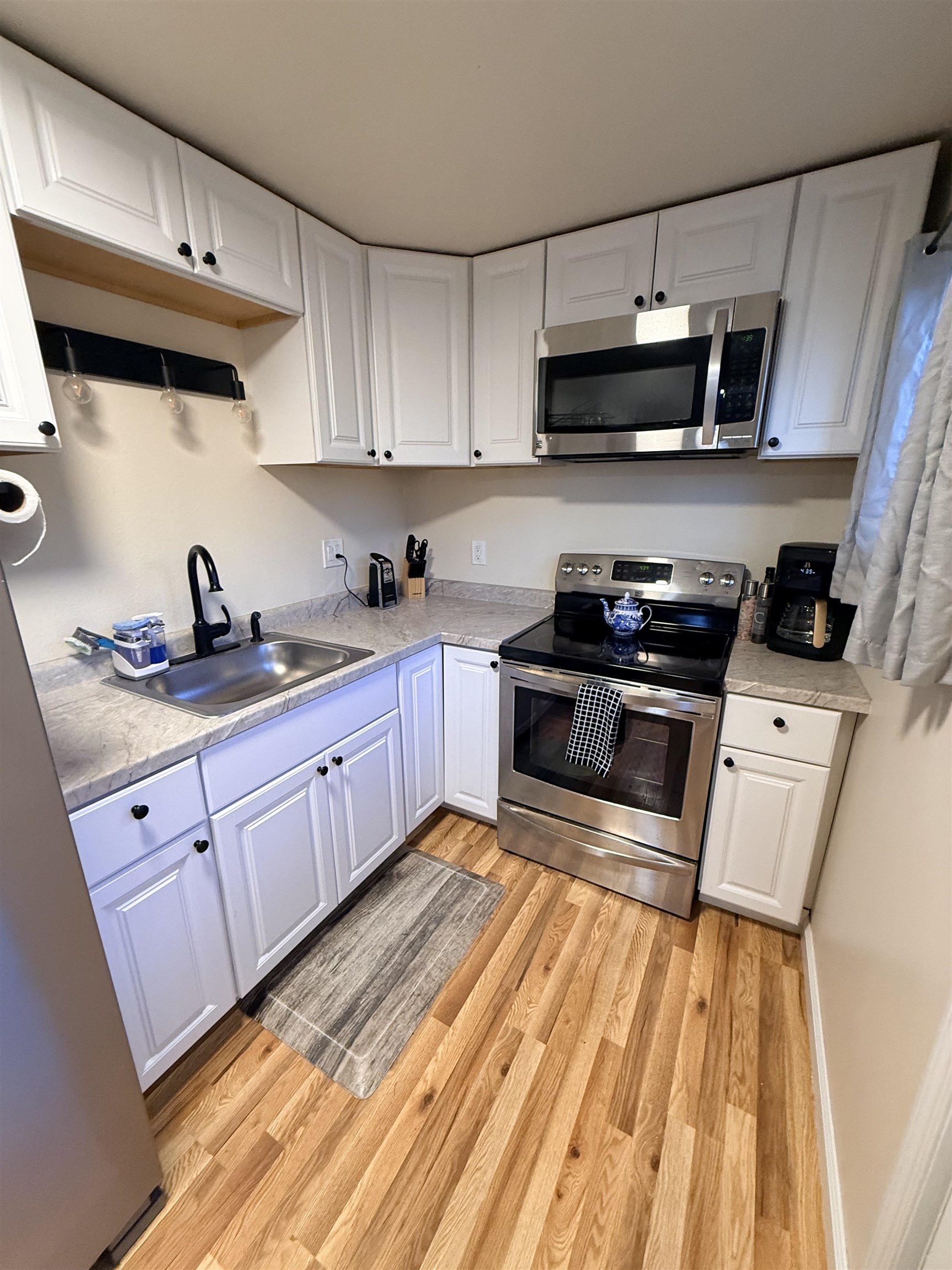 944 North Beech Street Casper, WY 82601 - Photo 10 of 28