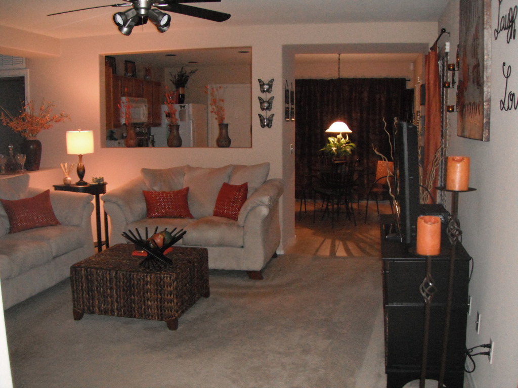 9540 West Monte Vista Road Phoenix, AZ 85037 - Photo 6 of 12 LIVING ROOM 2