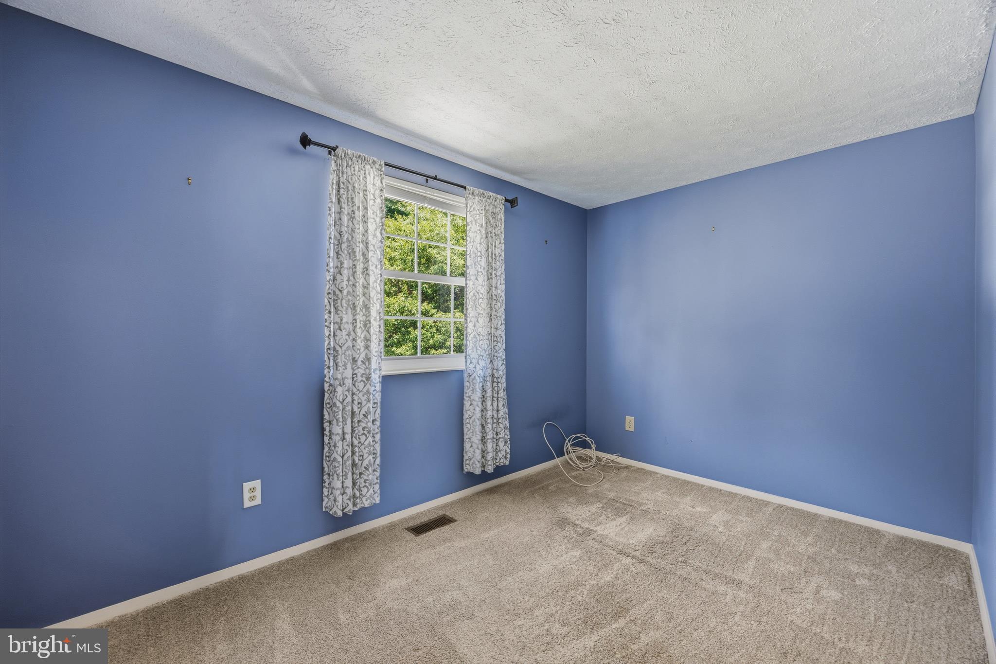 1506 Gollum Road Hanover, MD 21076 - Photo 24 of 44 an empty room with a window