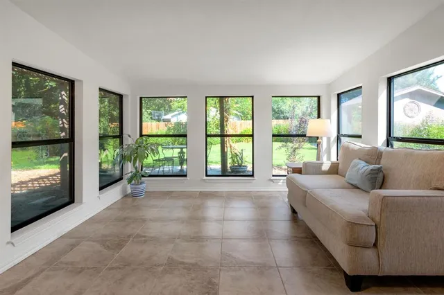 $325,000 | 5710 Cortez Drive, DeCordova, TX 76049