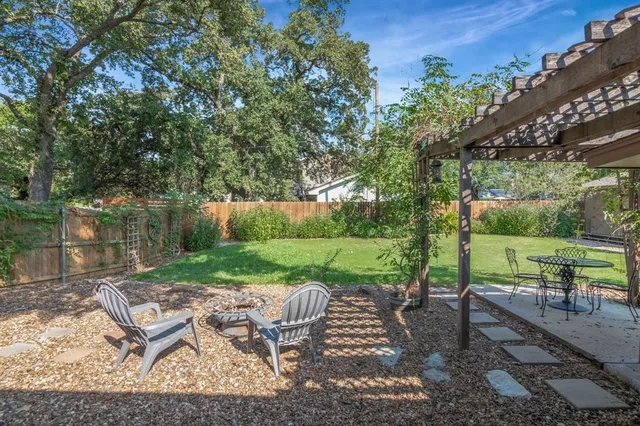 $325,000 | 5710 Cortez Drive, DeCordova, TX 76049