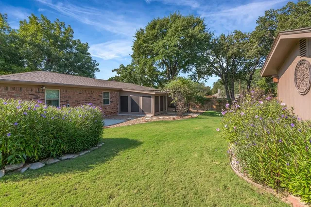 $325,000 | 5710 Cortez Drive, DeCordova, TX 76049