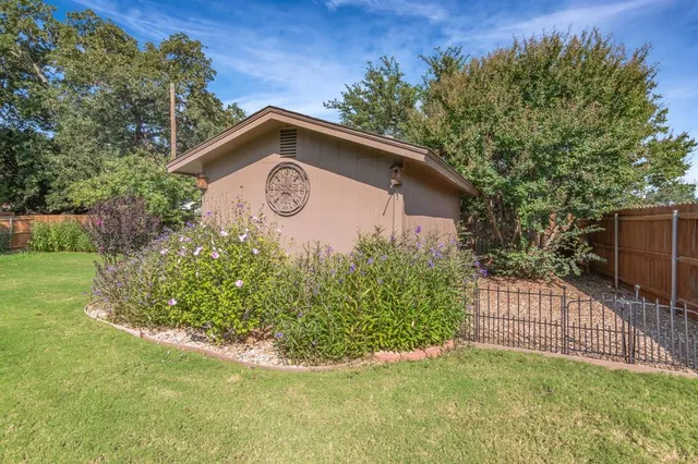 $325,000 | 5710 Cortez Drive, DeCordova, TX 76049