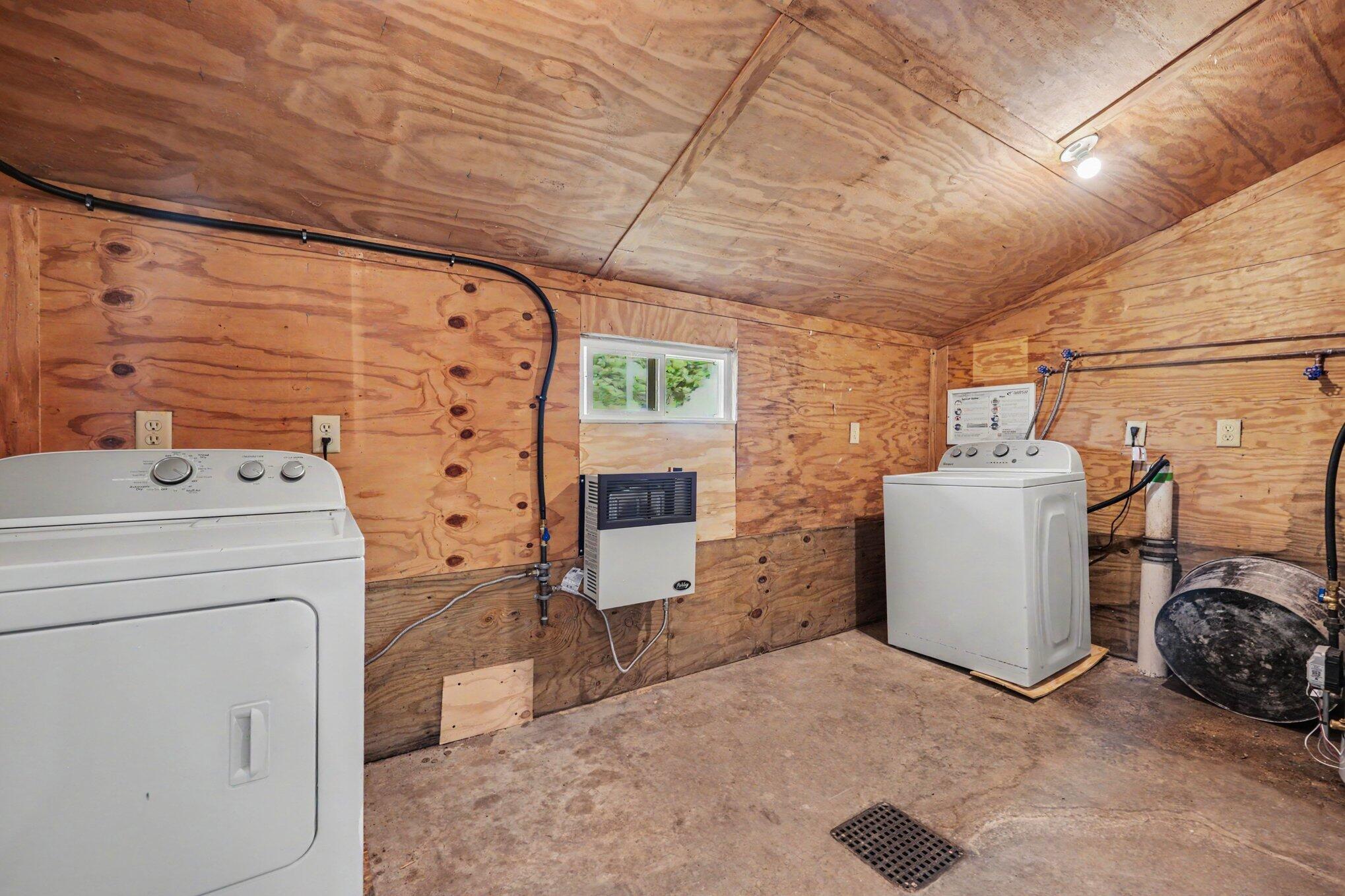 3735 South Stone Road Fremont, MI 49412 - Photo 19 of 33 020_file_4260