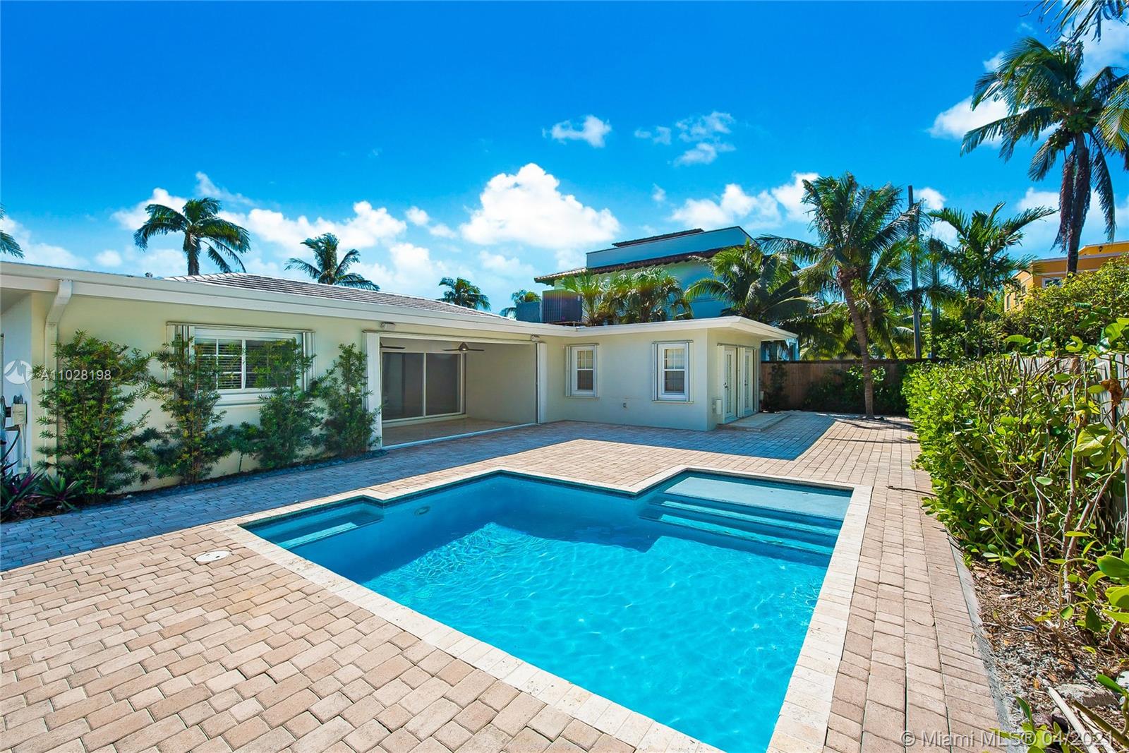 320 Harbor Court Key Biscayne, FL 33149 - Photo 13 of 13