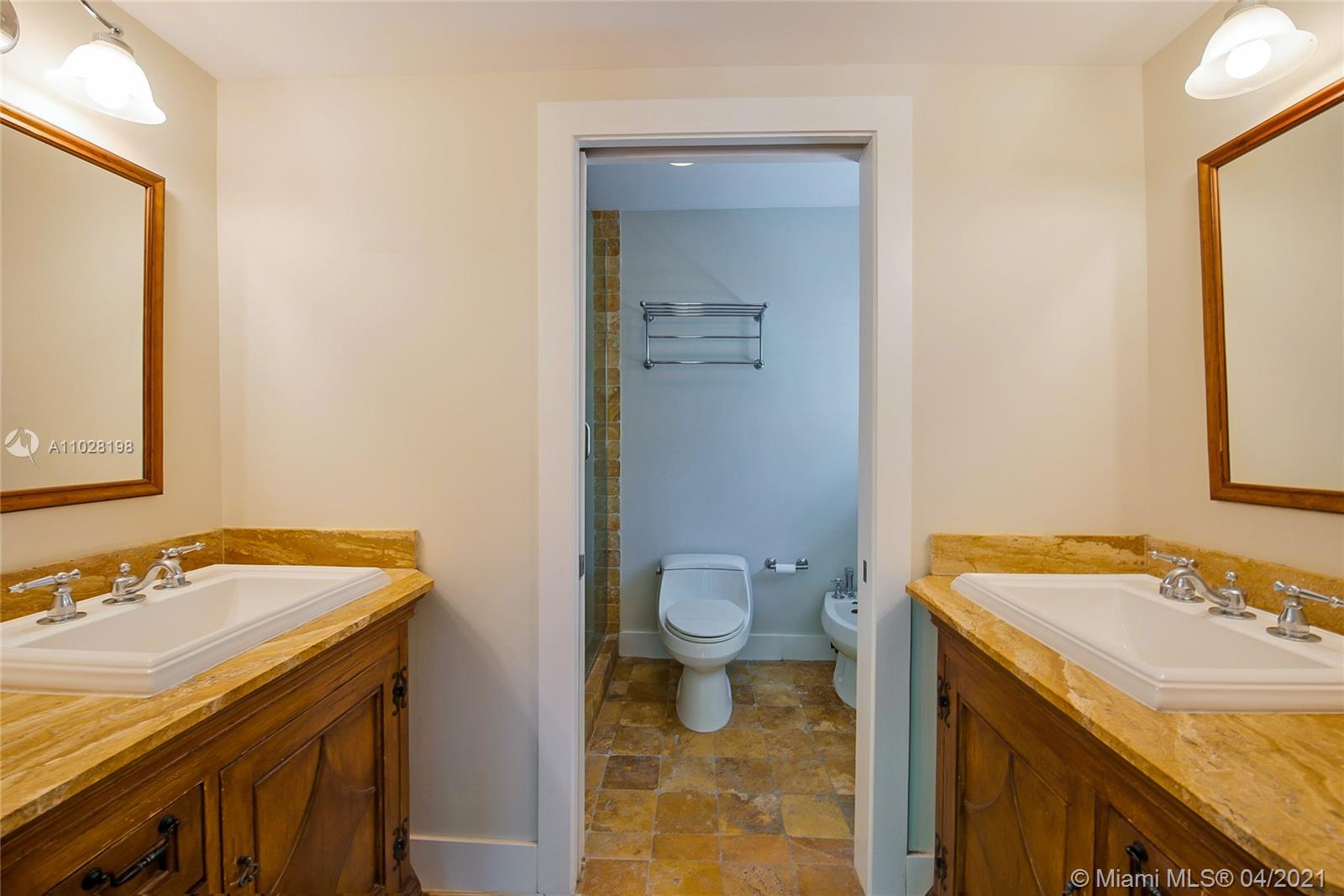 320 Harbor Court Key Biscayne, FL 33149 - Photo 9 of 13