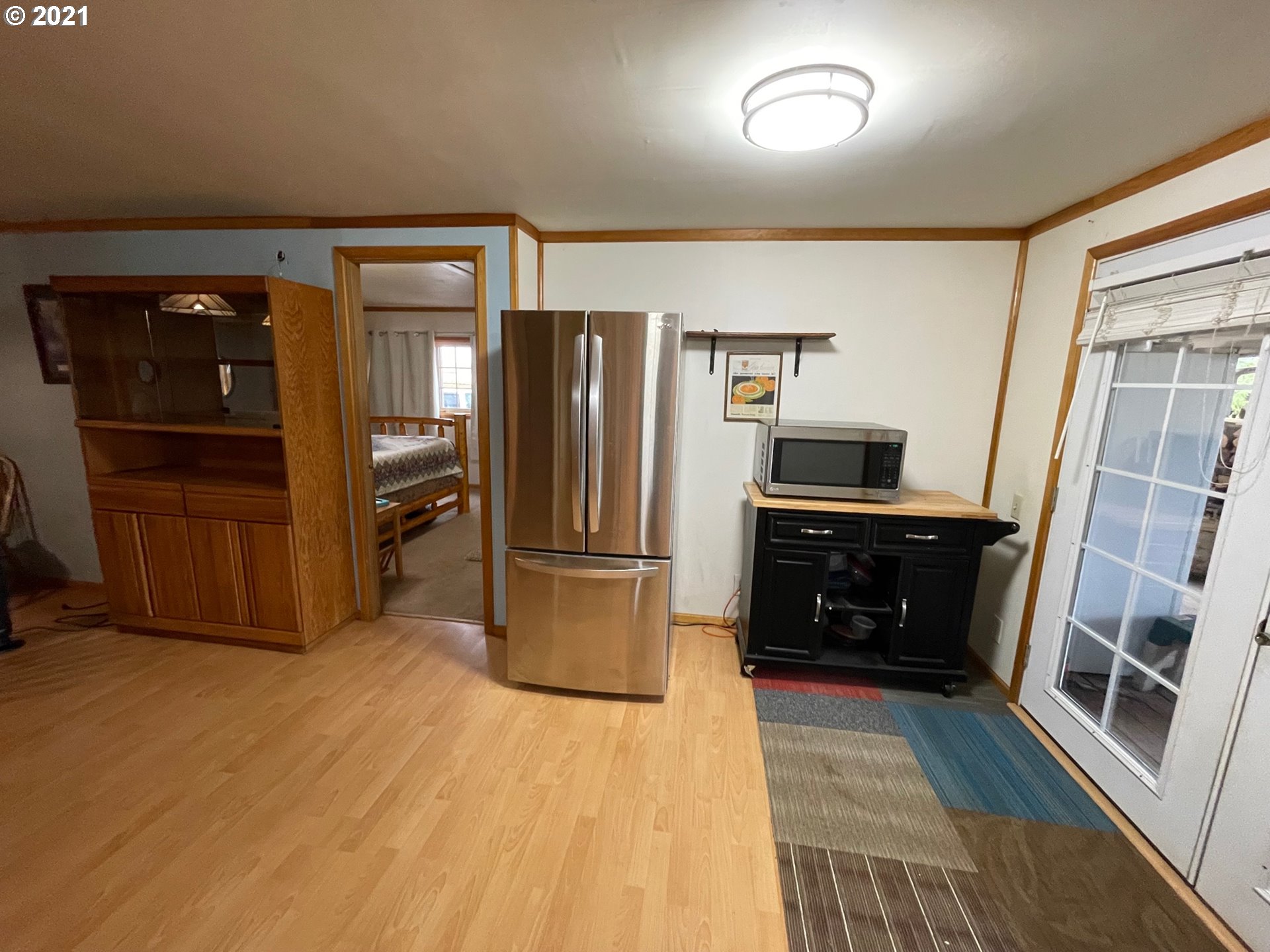 464 Simcoe Mountain Road Centerville, WA 98613 - Photo 3 of 31 Gallery Image 3