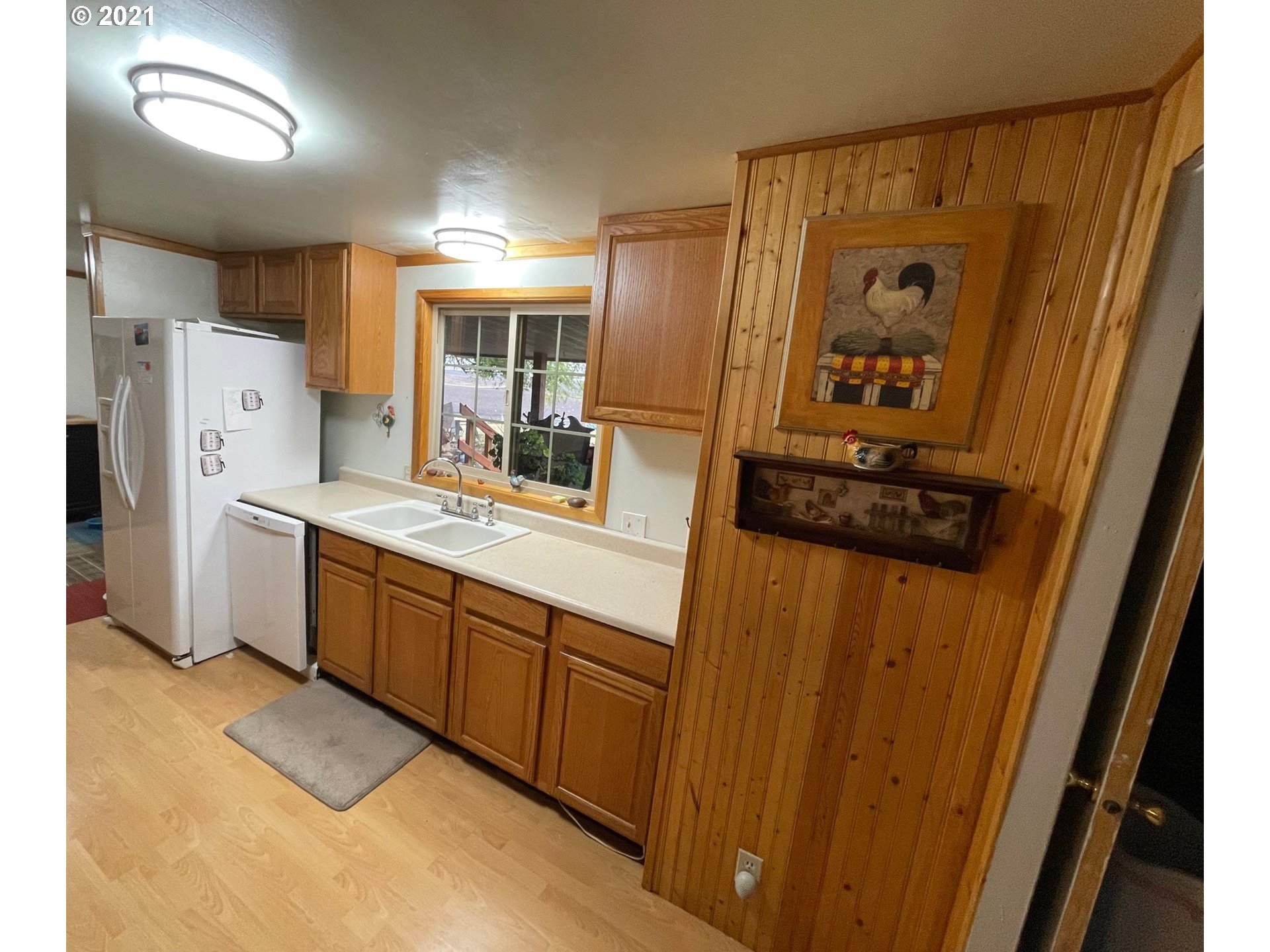 464 Simcoe Mountain Road Centerville, WA 98613 - Photo 5 of 31 Gallery Image 5