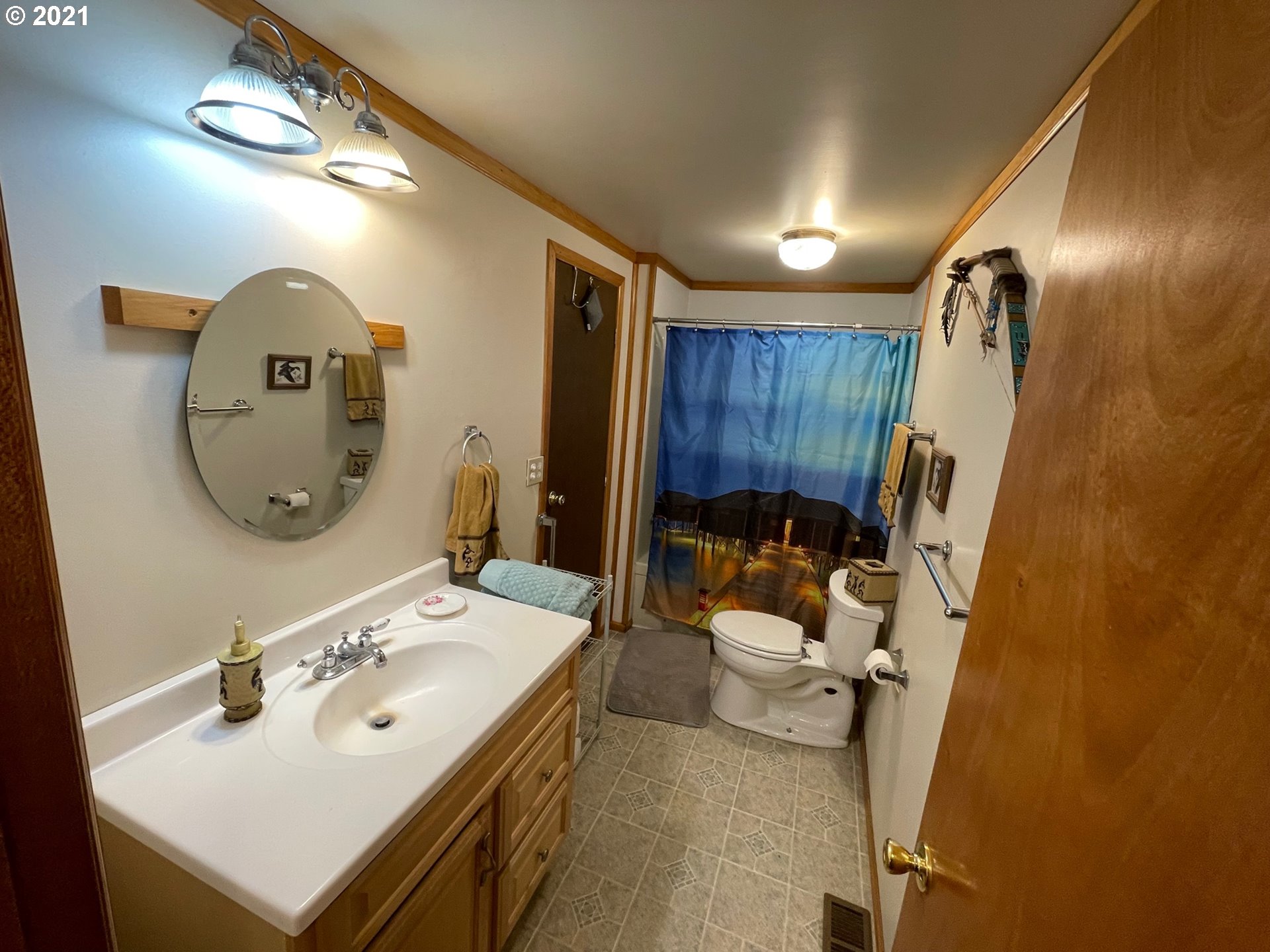 464 Simcoe Mountain Road Centerville, WA 98613 - Photo 8 of 31 Gallery Image 8