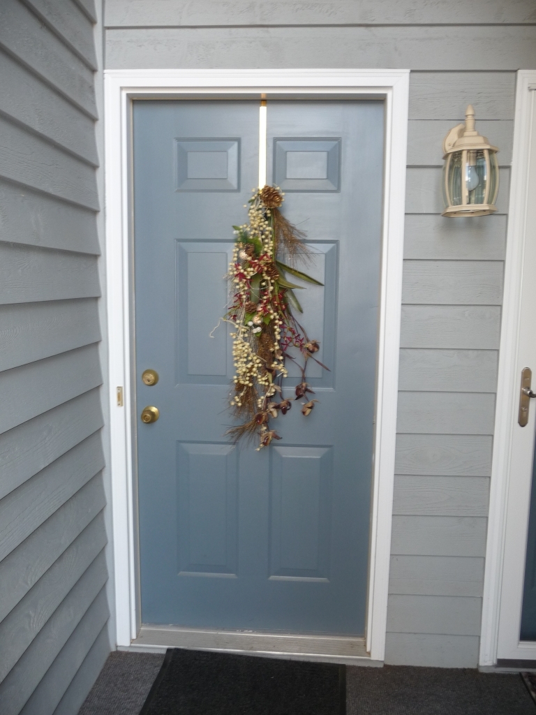 1917 South Clearing Road Salem, VA 24153 - Photo 7 of 41 Front Entrance Door