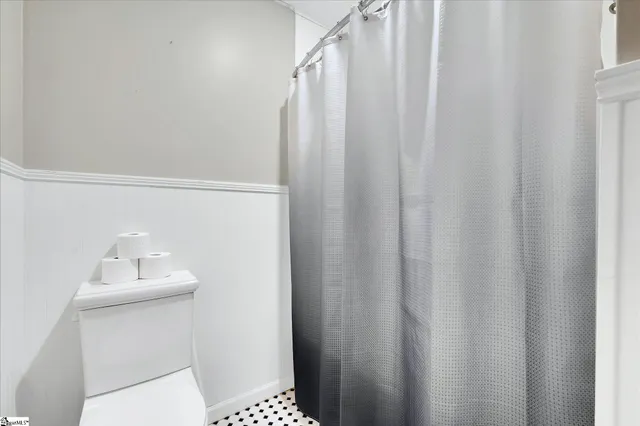 $432,500 | 1002 Greenwood Court, Easley, SC 29642