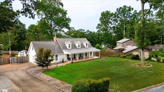 $432,500 | 1002 Greenwood Court, Easley, SC 29642