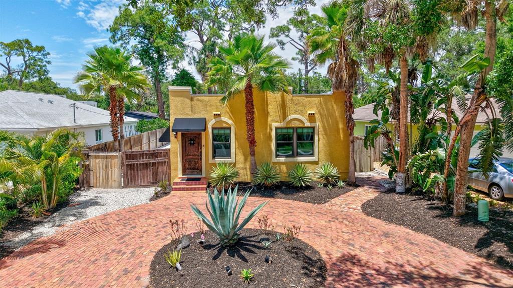 2437 Floyd Street Sarasota, FL 34239 - Photo 50 of 50