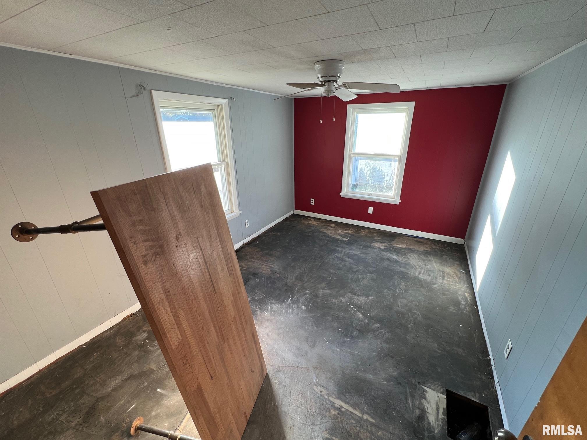 617 Short 8th Street Lincoln, IL 62656 - Photo 8 of 14