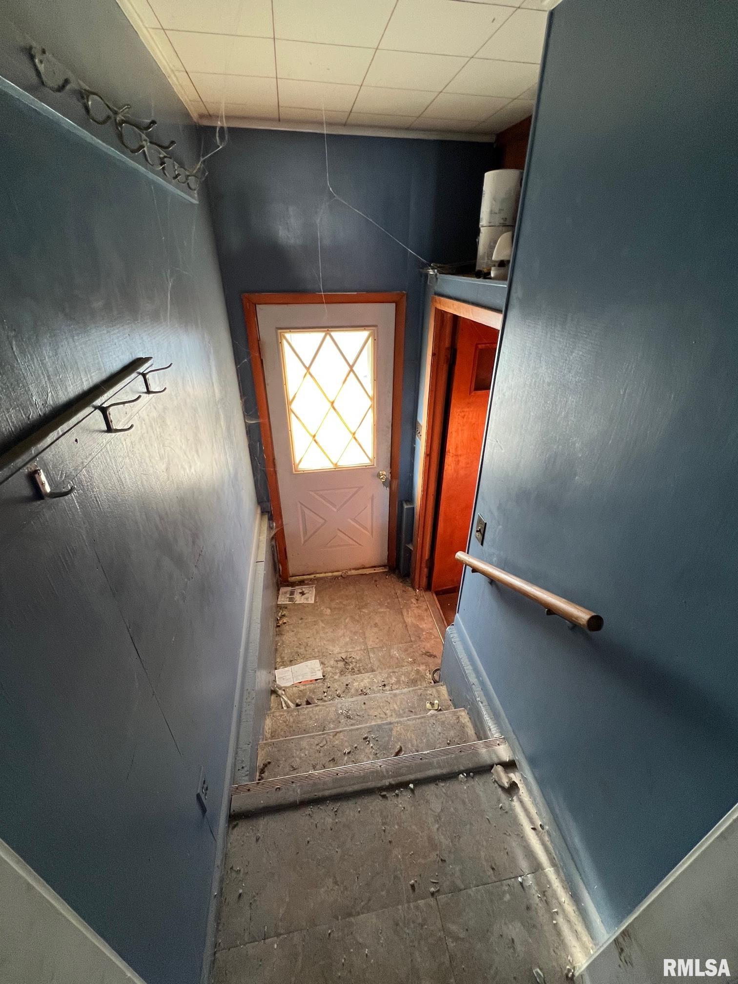 617 Short 8th Street Lincoln, IL 62656 - Photo 10 of 14