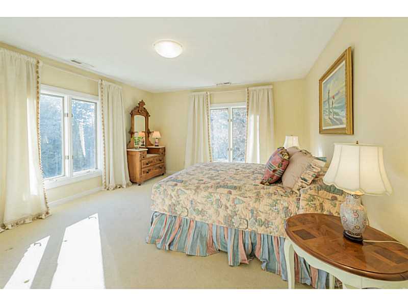 337 Rumstick Road Barrington, RI 02806 - Photo 19 of 24 Bedroom.