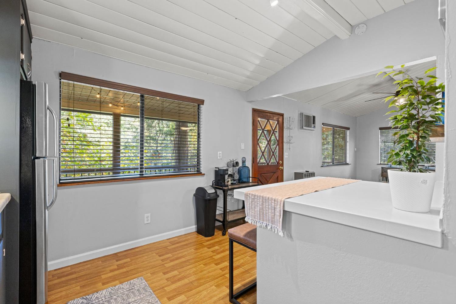 3220 Naomi Way Placerville, CA 95667 - Photo 6 of 57