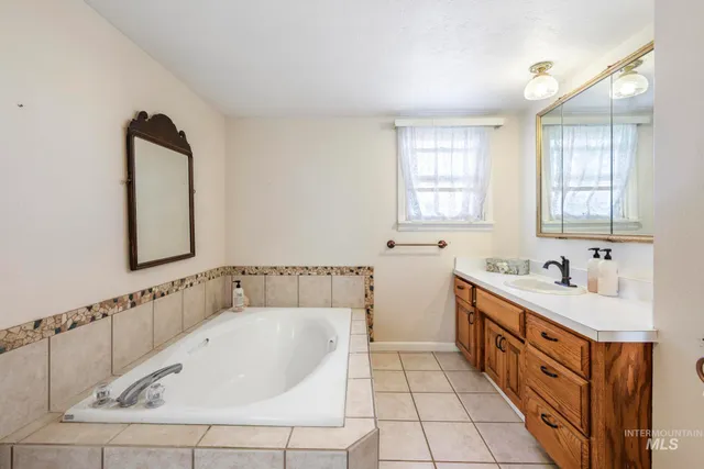 $525,000 | 1213 Burley Avenue, Buhl, ID 83316