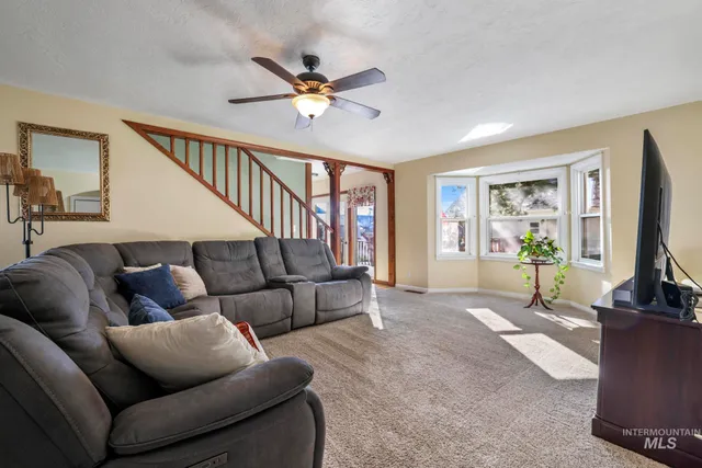 $525,000 | 1213 Burley Avenue, Buhl, ID 83316