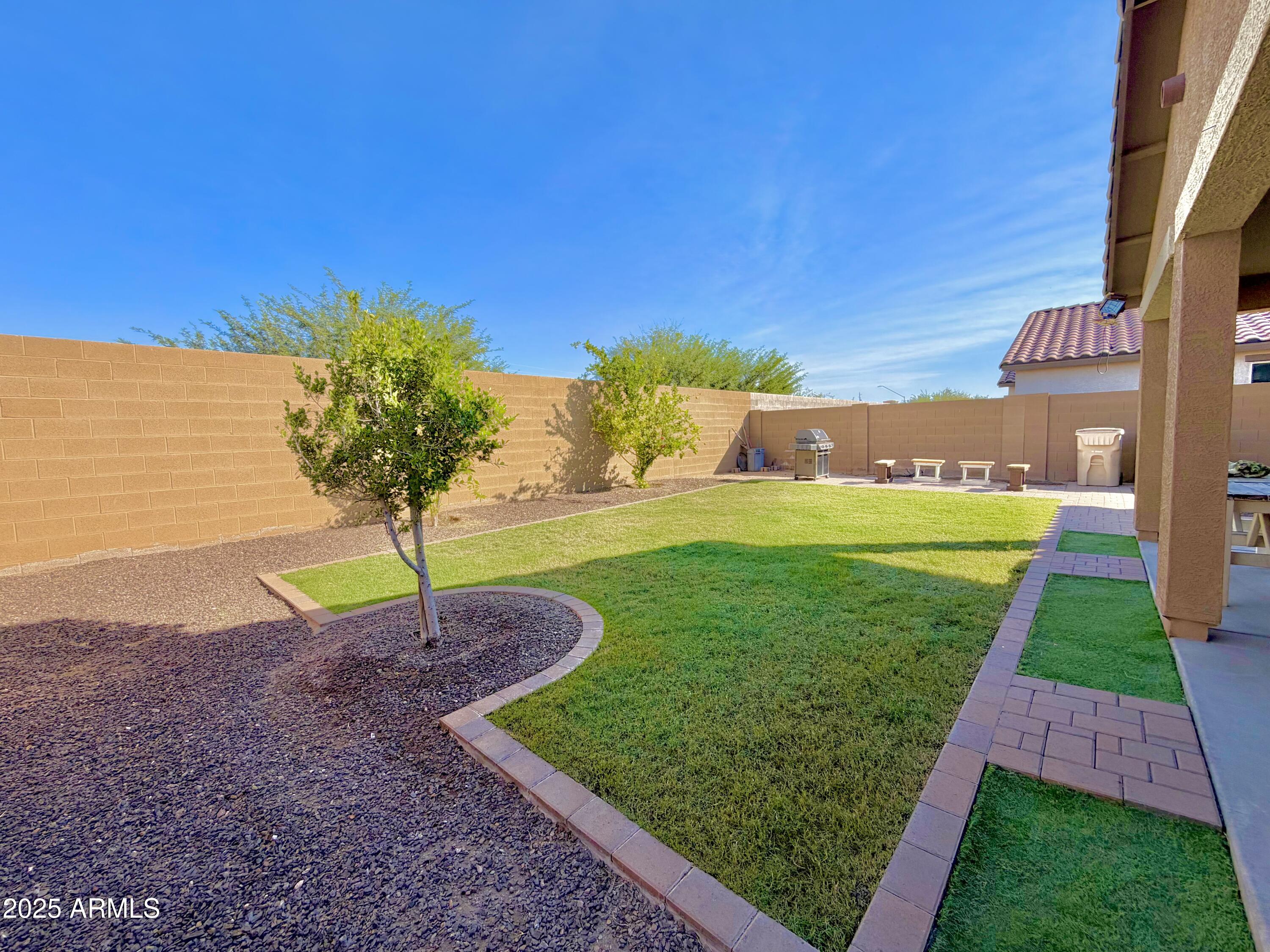 8208 West Sands Road Glendale, AZ 85303 - Photo 23 of 27