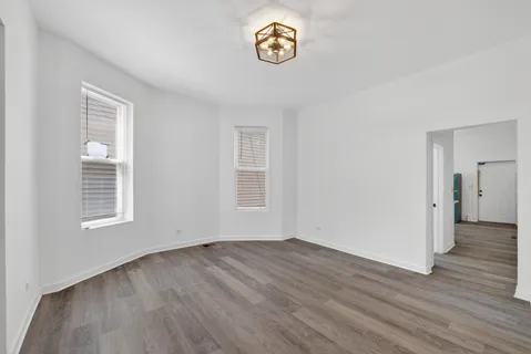 $389,999 | 6018 South Sangamon Street, Chicago, IL 60621