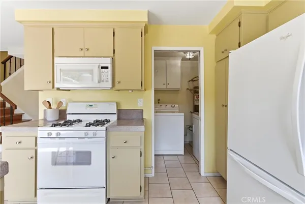 $785,000 | 5021 Vauxhall Road, Westminster, CA 92683