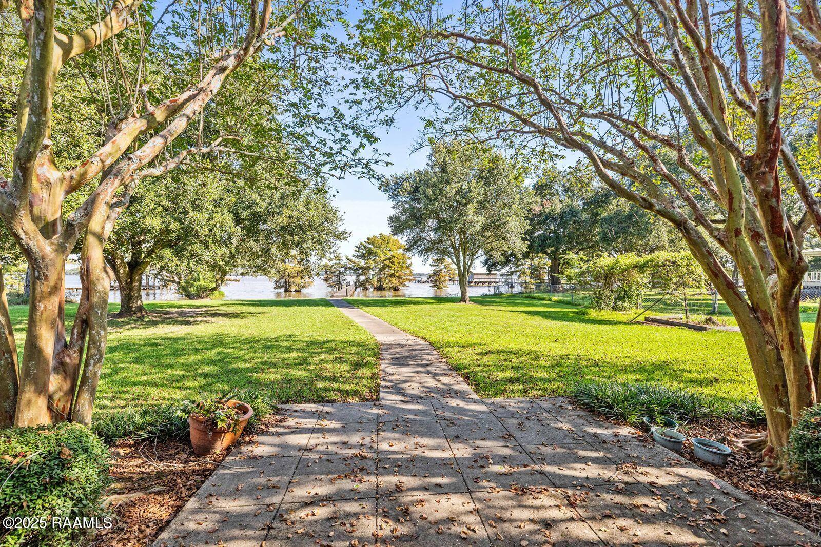 6937 Laurent Road Gueydan, LA 70542 - Photo 15 of 35 image