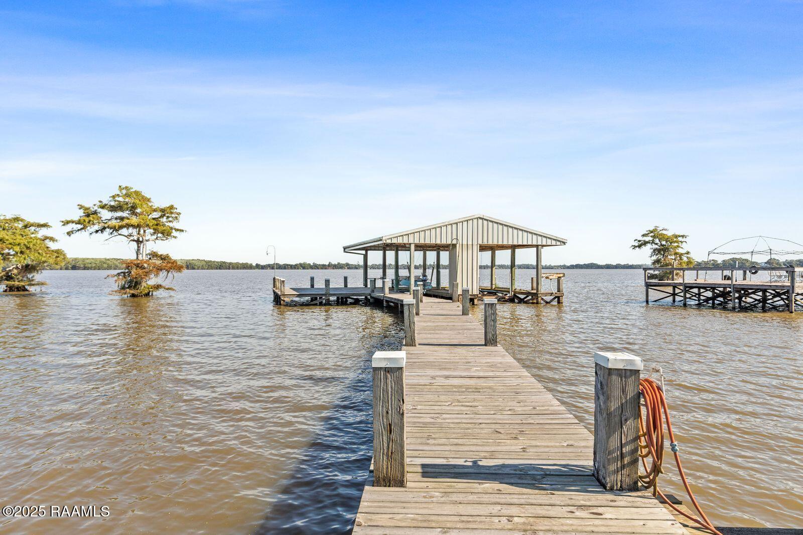 6937 Laurent Road Gueydan, LA 70542 - Photo 17 of 35 image
