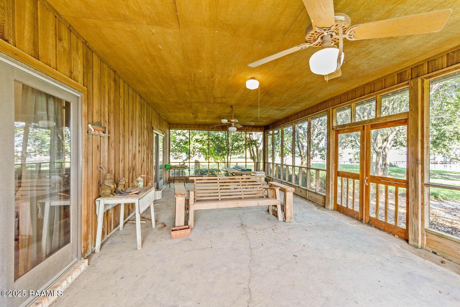 6937 Laurent Road Gueydan, LA 70542 - Photo 23 of 35 image