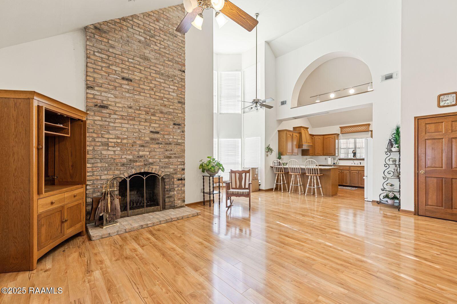 6937 Laurent Road Gueydan, LA 70542 - Photo 4 of 35 image