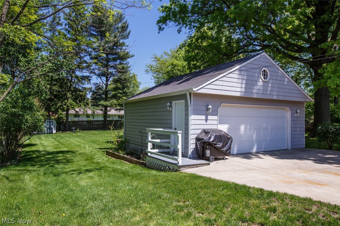 4927 Anderson Road Cleveland, OH 44124 - Photo 23 of 26