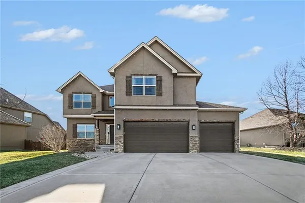 $514,999 | 1058 Southwest Conch Way, Lee's Summit, MO 64064