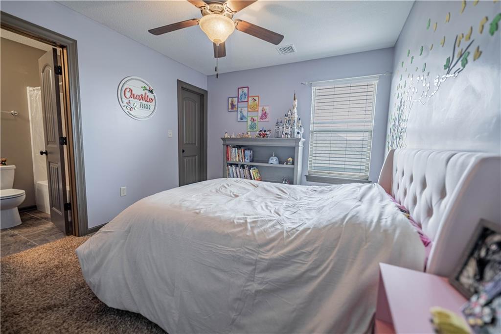 1058 Southwest Conch Way Lee's Summit, MO 64064 - Photo 17 of 30