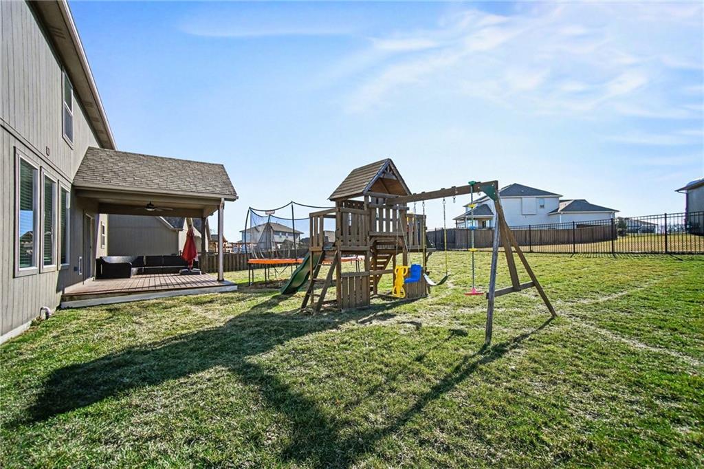 1058 Southwest Conch Way Lee's Summit, MO 64064 - Photo 27 of 30