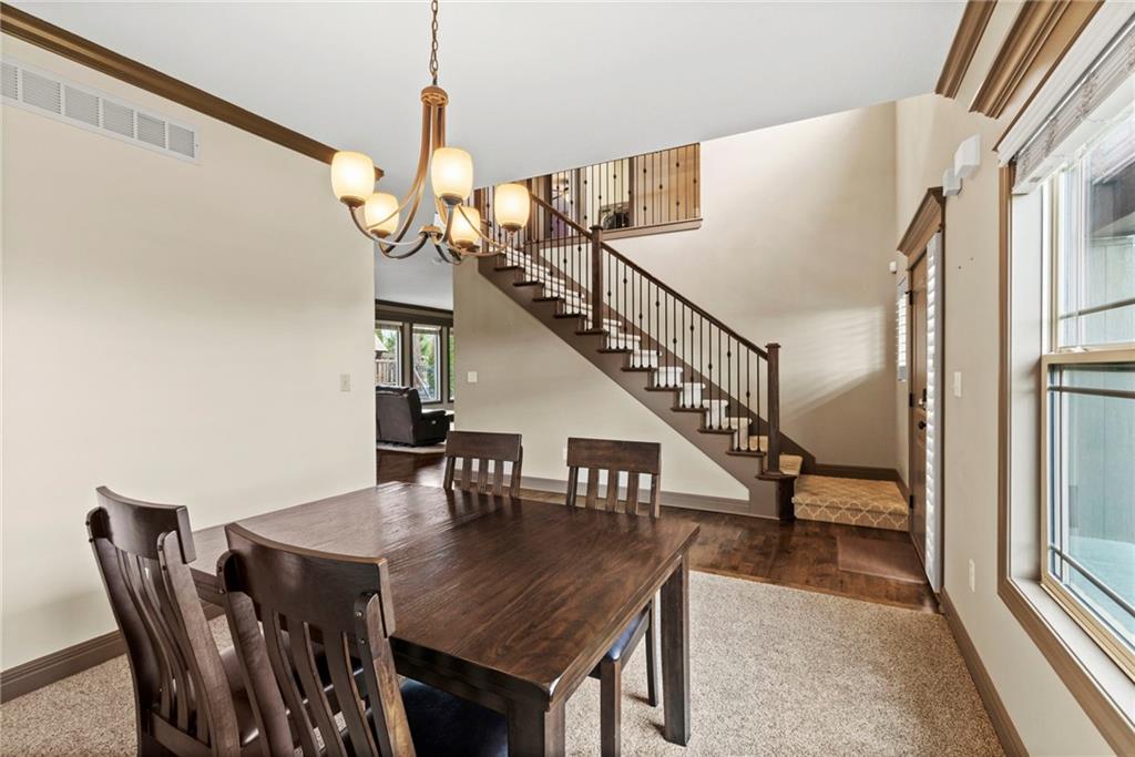 1058 Southwest Conch Way Lee's Summit, MO 64064 - Photo 7 of 56