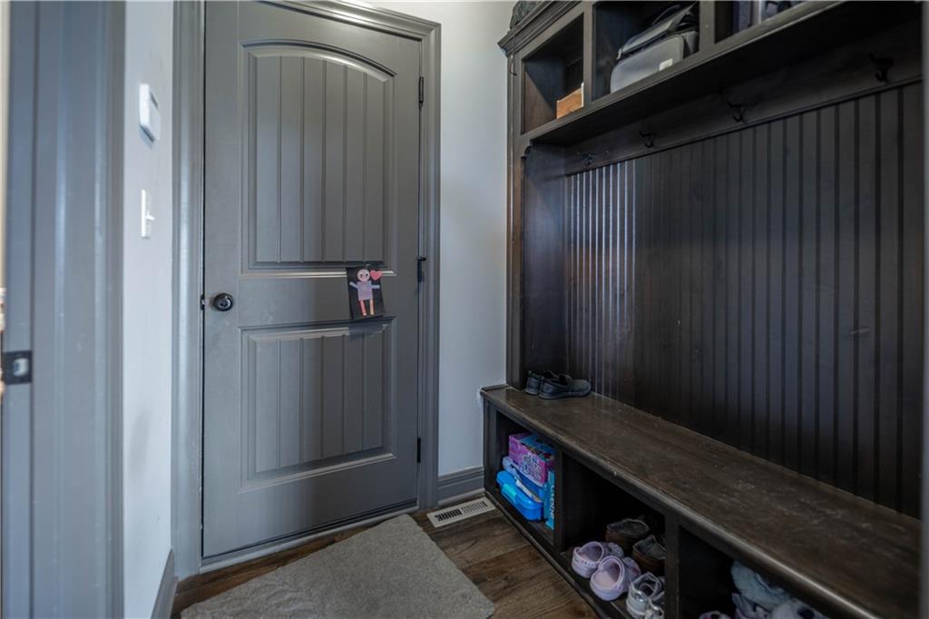 1058 Southwest Conch Way Lee's Summit, MO 64064 - Photo 10 of 30