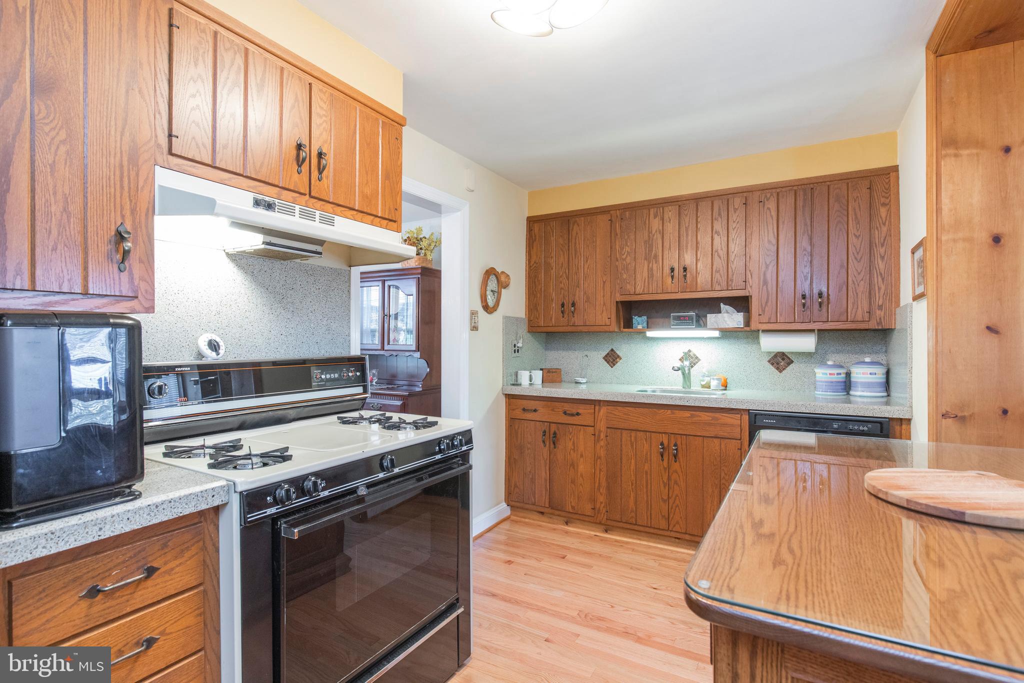 108 Heatherwood Road Havertown, PA 19083 - Photo 13 of 39 Kitchen