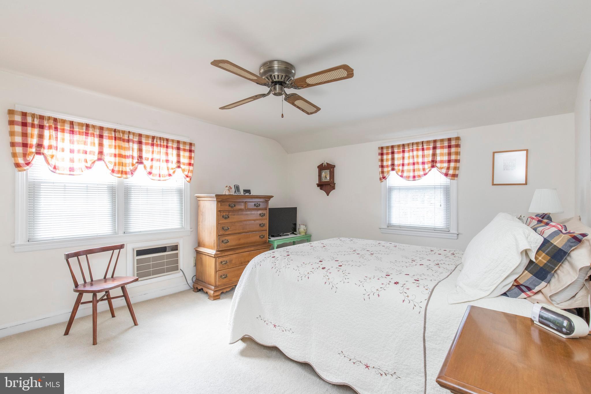 108 Heatherwood Road Havertown, PA 19083 - Photo 23 of 39 Main bvedroom