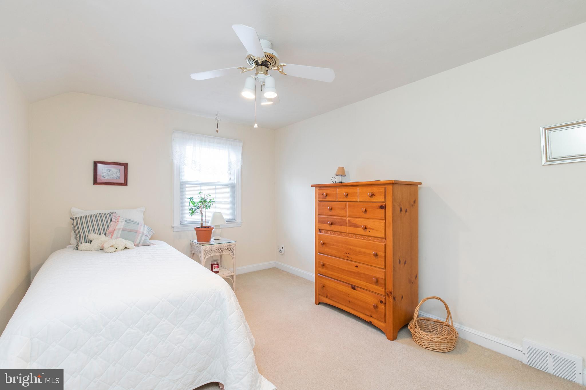 108 Heatherwood Road Havertown, PA 19083 - Photo 26 of 39 Bedroom # 2