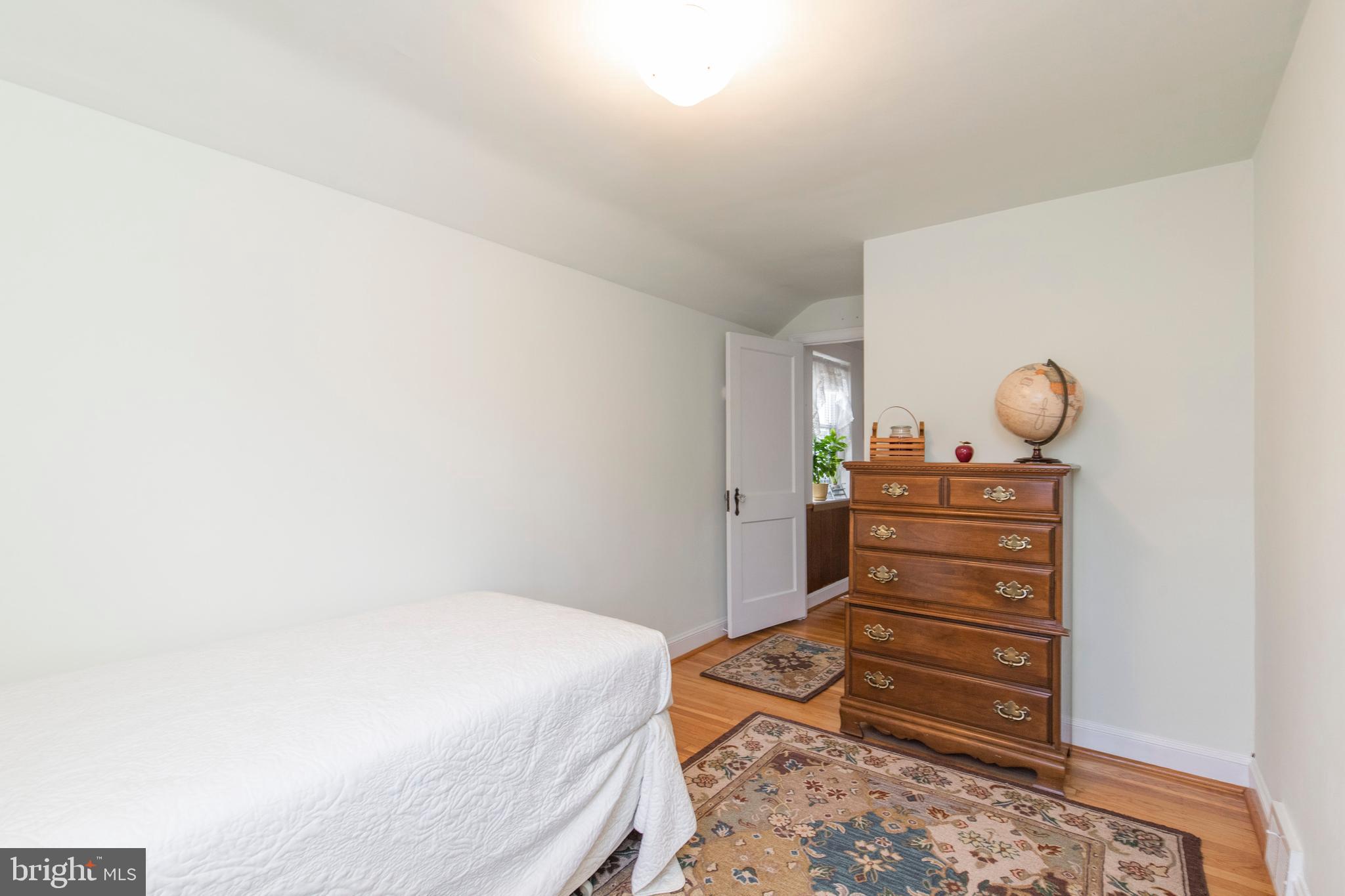 108 Heatherwood Road Havertown, PA 19083 - Photo 29 of 39 Bedroom # 3