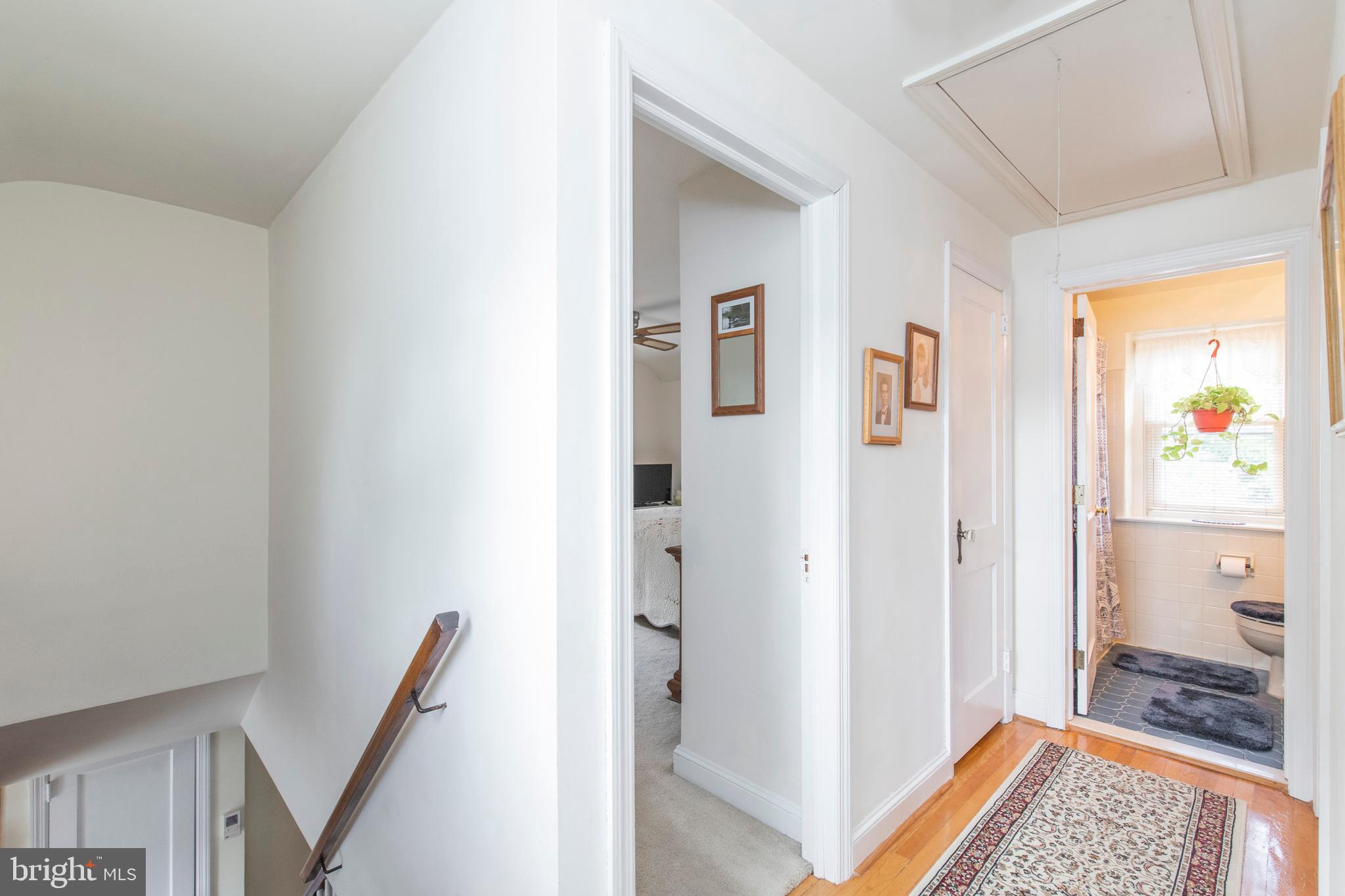 108 Heatherwood Road Havertown, PA 19083 - Photo 30 of 39 Hallway