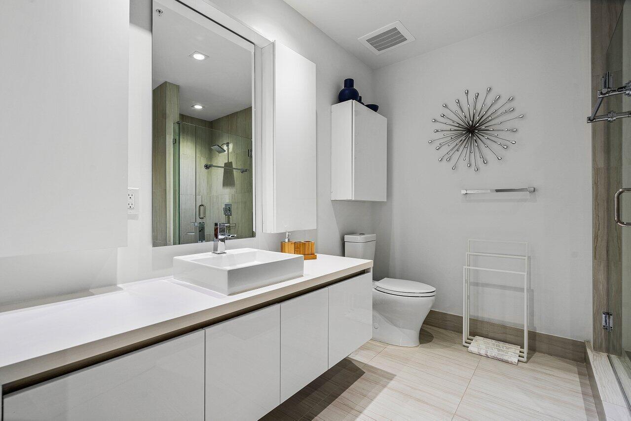 155 East Boca Raton Road, Unit TH1 Boca Raton, FL 33432 - Photo 20 of 26 SECONDBATH